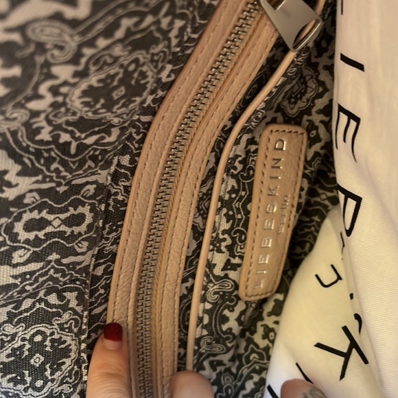 Liebeskind Blush Leather Bag - Picture 10 of 12